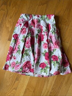 Mini Boden White Skirt with Pink Floral Print